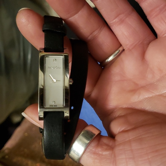 PANDORA Watch w/leather band - Picture 11 of 11